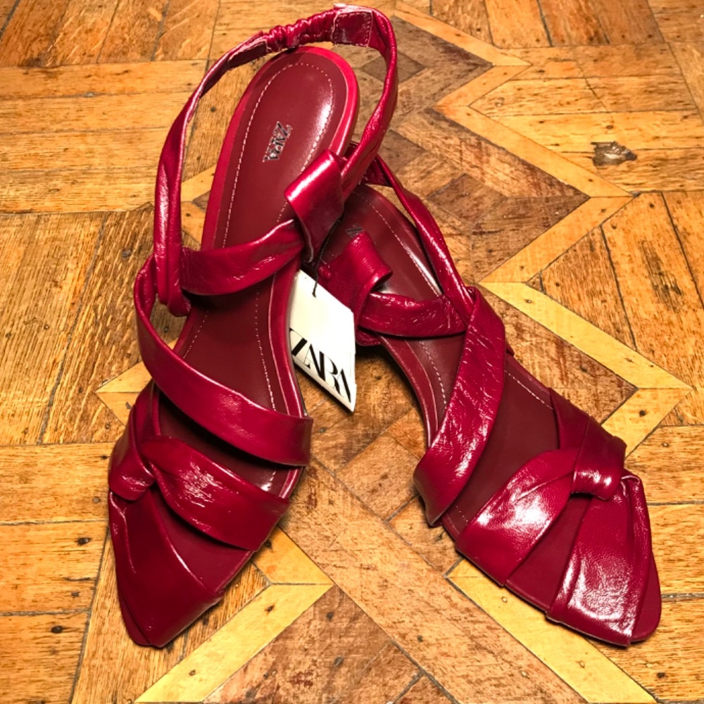 Zara Leather Low Heel Sandals Vibrant Red Chic Classy Open-Toe Slingback Size 8